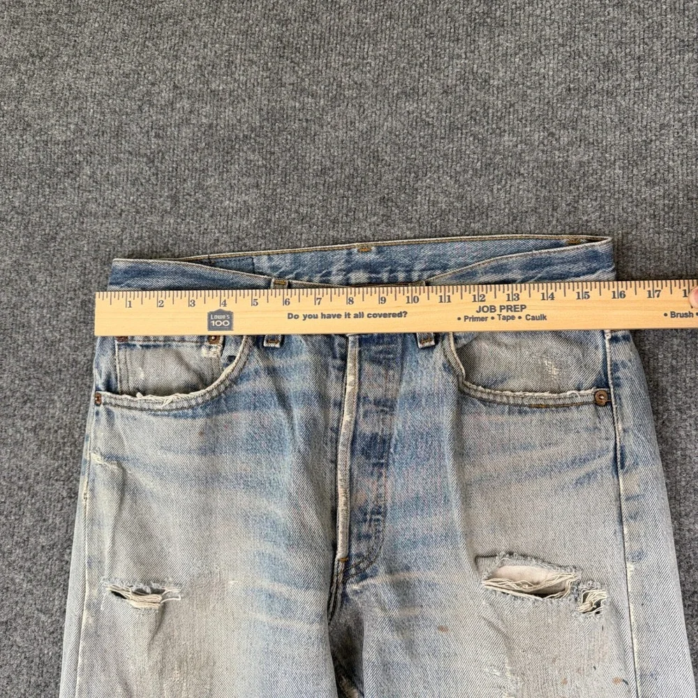 Vintage Levis 501 Jeans Mens 32x32 Blue Denim Distressed Repaired Made in USA